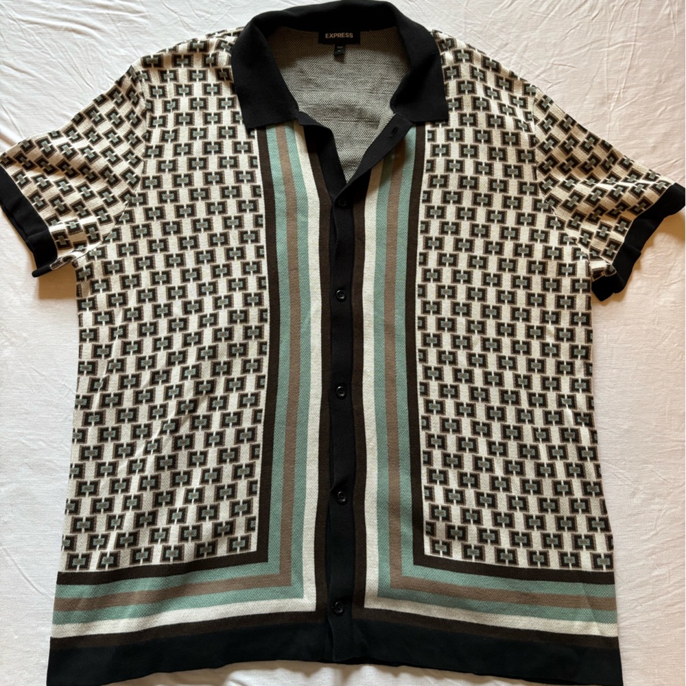 Knit button up short sleeve - Picture 3 of 4